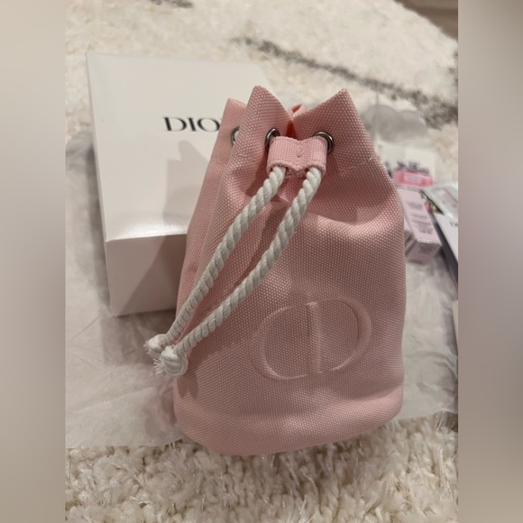NIB Dior Makeup Pouch Pink Canvas Drawstring bag 17×11×6cm w/freebies - Picture 5 of 16